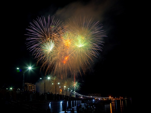 Хэйхэ подарит Благовещенску салют 