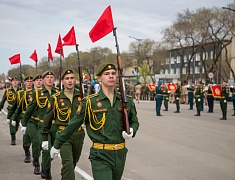 Торжественное прохождение войск в честь Дня Победы