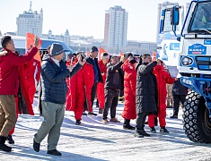 Автомобильные гонки в рамках Международного российско-китайского фестиваля зимних видов спорта
