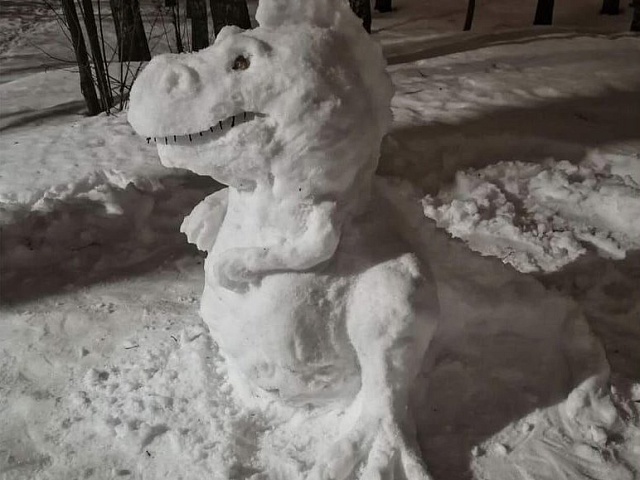 Снегозавры украсят новогодний Благовещенск