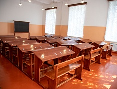 В Алексеевской гимназии вернули исторический облик холлу и кабинету биологии