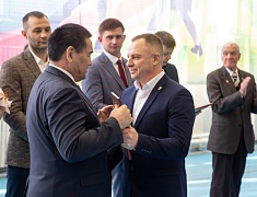 В спорткомплексе «Юность» стартовали соревнования по боксу среди юношей 13-14 лет