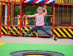 Ещё одну инклюзивную детскую площадку открыли в Благовещенске