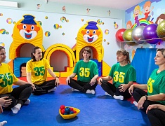 Заместитель мэра Виктория Хопатько оценила результаты работы корпоративных программ в школах и детских садах Благовещенска