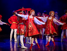 «Ровесники» выступили на сцене ЦЭВД