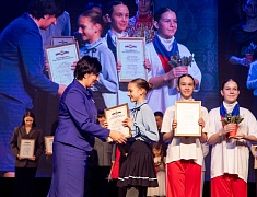 Более сорока одарённых детей получили премию мэра Благовещенска