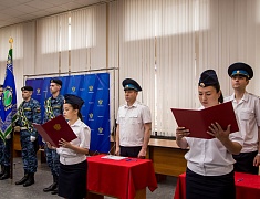 Судебные приставы приняли присягу в Благовещенске