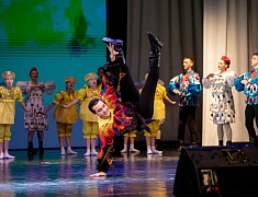 Праздничный концерт, посвященный Международному женскому дню