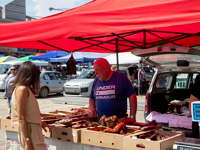 Фермерские ряды: где купить натуральные продукты в Благовещенске?