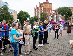 Больше 100 благовещенцев почтили память детей-жертв войны в Донбассе
