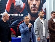 В Благовещенске прошёл открытый кубок города по спортивной борьбе