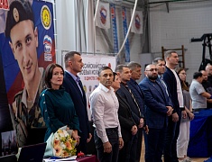 Памятный турнир по вольной борьбе в Благовещенске объединил спортсменов из семи регионов Дальнего Востока