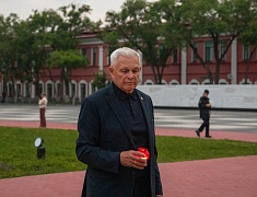Благовещенцы зажгли свечи в память о героях Великой Отечественной войны