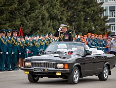 Торжественное прохождение войск в честь Дня Победы