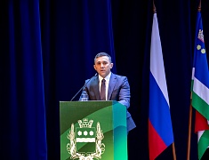 Мэр областного центра представил отчет о работе администрации