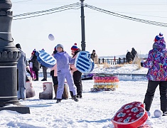 Яркий день спорта и традиций: в Благовещенске прошёл первый день ЗимФестАмур