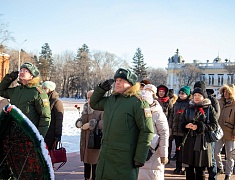 В Благовещенске почтили память погибших во время блокады Ленинграда