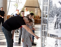 В Благовещенске открылась уникальная фотовыставка