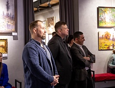  В Благовещенске впервые прошел вечер встречи семей участников СВО и меценатов