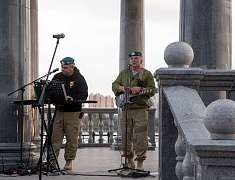 В Благовещенске встретили участников патриотического марафона-заплыва