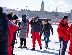 Автомобильные гонки в рамках Международного российско-китайского фестиваля зимних видов спорта