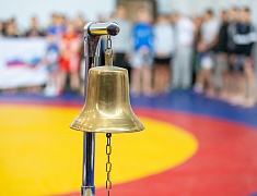 В Благовещенске прошёл открытый кубок города по спортивной борьбе на призы спортивно-патриотического клуба «Машина»