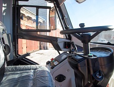 В Благовещенске закупили новую уборочную технику