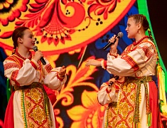  В Благовещенске прошел концерт ко Дню работников бытового обслуживания населения и жилищно-коммунального хозяйства