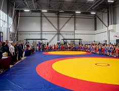 Памятный турнир по вольной борьбе в Благовещенске объединил спортсменов из семи регионов Дальнего Востока