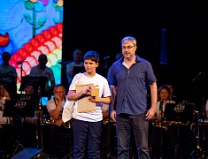 Финальный этап IX Международного фестиваля «Детство на Амуре», который завершился гала-концертом, состоялся в Благовещенске