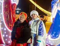 «Валенки-шоу» развернулось на главной площади Благовещенска 31 декабря