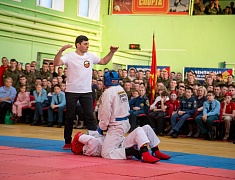 В стенах ДВОКУ прошёл чемпионат по армейскому рукопашному бою