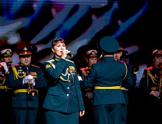 В Общественно-культурном центре Благовещенска прошел праздничный концерт, посвященный Дню защитника Отечества
