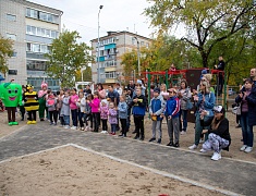 В Благовещенске открыли ещё одну территорию, благоустроенную по программе «1000 дворов»