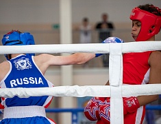 В Благовещенске состоялся турнир по боксу, посвященный памяти мастера спорта СССР Виктора Лихогра
