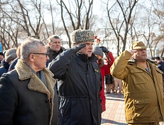В Благовещенске почтили память воинов-интернационалистов