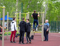 На базе школы № 10 прошли соревнования среди педагогов городских школ