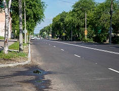 Выездное совещание у школы № 22 провел мэр Благовещенска Олег Имамеев