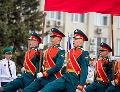 Торжественное прохождение войск в честь Дня Победы